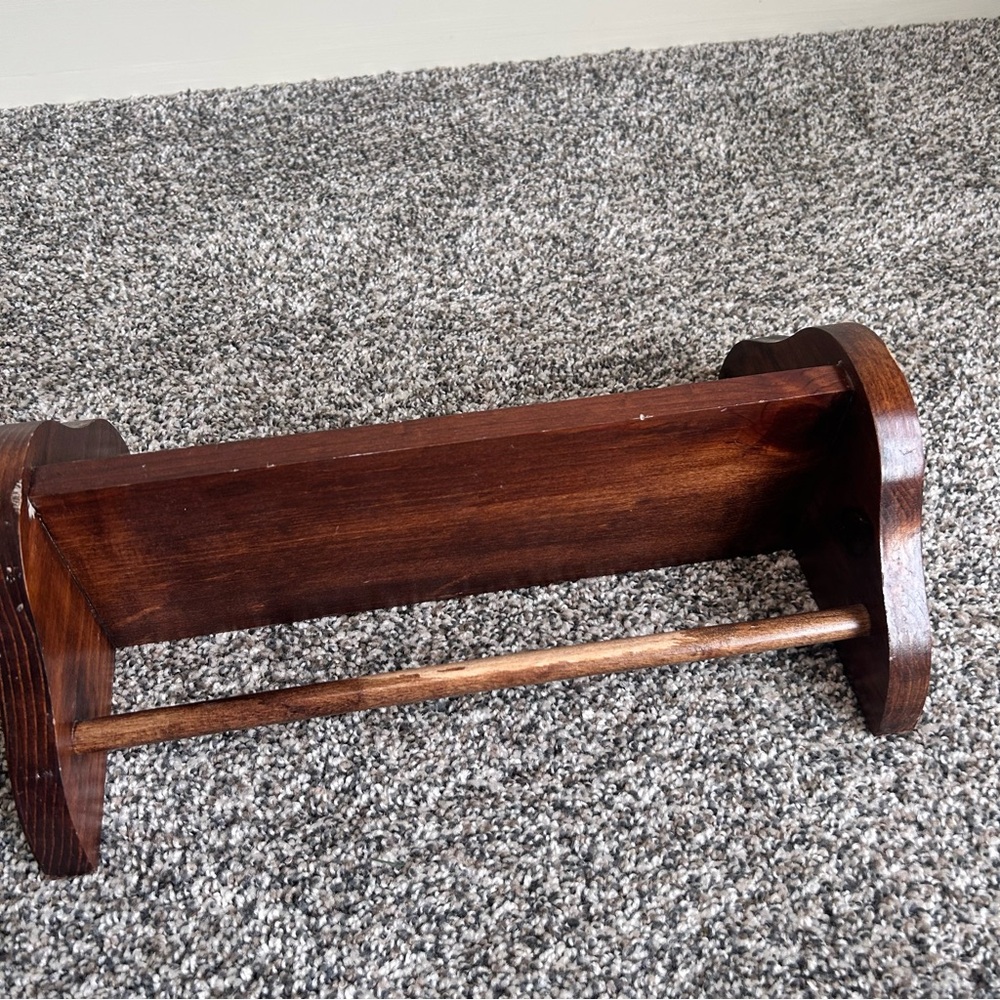 Wood Country Chic Towel Holder Shelf - Bathroom or Kitchen Shelf - Picture 9 of 9